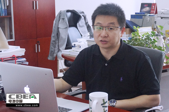 1463101564922016376.jpg 圖為微宏動(dòng)力市場(chǎng)副總裁宋寒.jpg