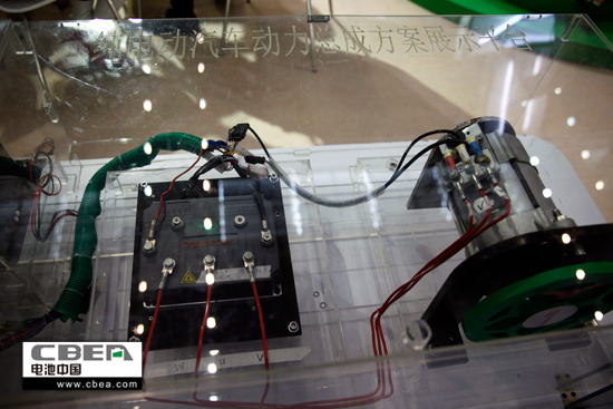 1464143996352027230.jpg 03.jpg