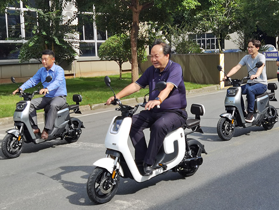 綠源加盟“恒星伙伴計(jì)劃”！新車K5、K7配套星恒鋰電池重磅發(fā)布！