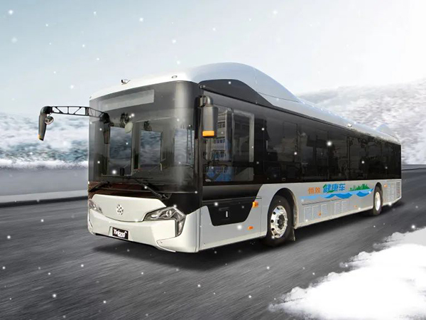 奮進(jìn)前行 銀隆斬獲影響中國(guó)客車業(yè)雙項(xiàng)大獎(jiǎng)