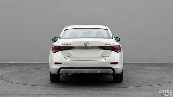 預計售價10萬至15萬元 百公里油耗4.1L 軒逸e-Power月底發布