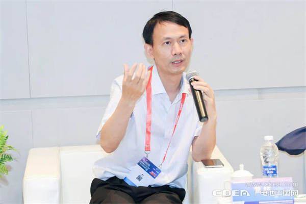 鵬城瞭望!多家頭部企業大咖高峰“鋰”論 鵬城瞭望!多家頭部企業大咖高峰“鋰”論