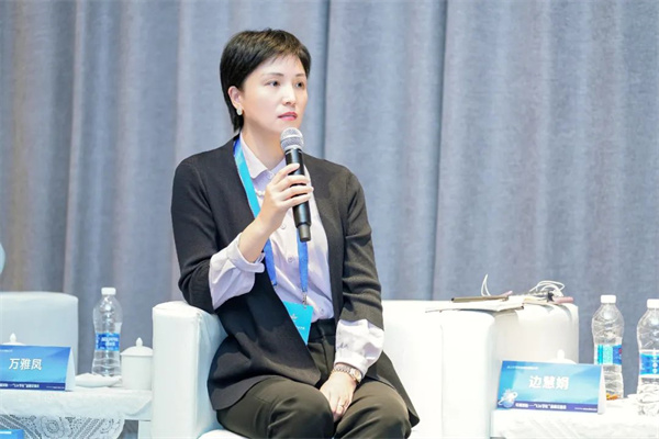 “Li+學(xué)社”高端對話:警惕全球化機(jī)遇下,鋰電企業(yè)的出海挑戰(zhàn)和技術(shù)迭代風(fēng)險(xiǎn) “Li+學(xué)社”高端對話:警惕全球化機(jī)遇下,鋰電企業(yè)的出海挑戰(zhàn)和技術(shù)迭代風(fēng)險(xiǎn)