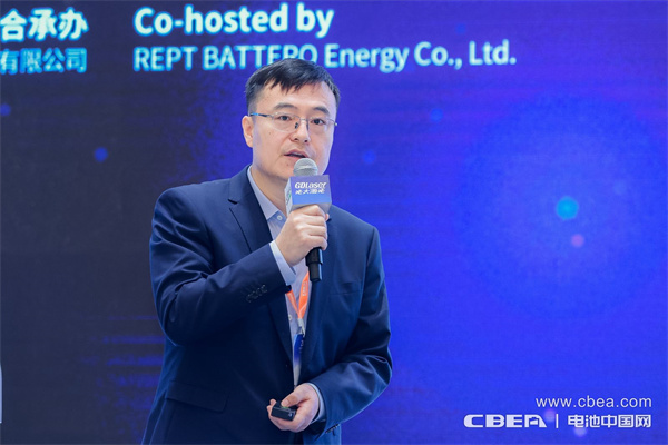 光大激光江洪道主題演講:疊片設(shè)備發(fā)展趨勢(shì)及工藝創(chuàng)新 光大激光江洪道主題演講:疊片設(shè)備發(fā)展趨勢(shì)及工藝創(chuàng)新