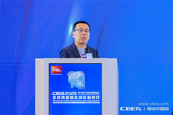 貝特瑞任建國發(fā)表主題演講:硅負極在圓柱電池中的應用與開發(fā)進展 貝特瑞任建國發(fā)表主題演講:硅負極在圓柱電池中的應用與開發(fā)進展