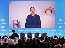 曾毓群：不可逆轉的革命，零碳科技推動可持續能源時代到來