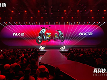 小牛新品重磅發布！高端電摩全系搭載星恒微刀高導電池